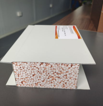 湖南广发体育平台官方网站-广发（中国）净化真金不老泡夹芯板，守护洁净空间，防火耐久安全